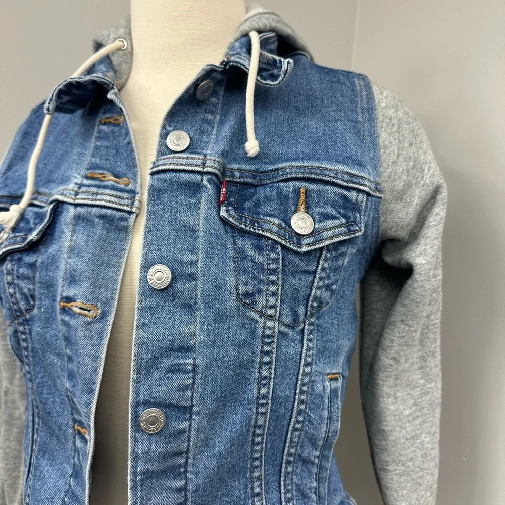 Levi’s Denim Jacket‎